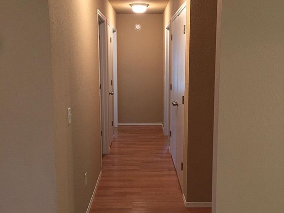 4th image of 3101 SW Windrift Ave #1