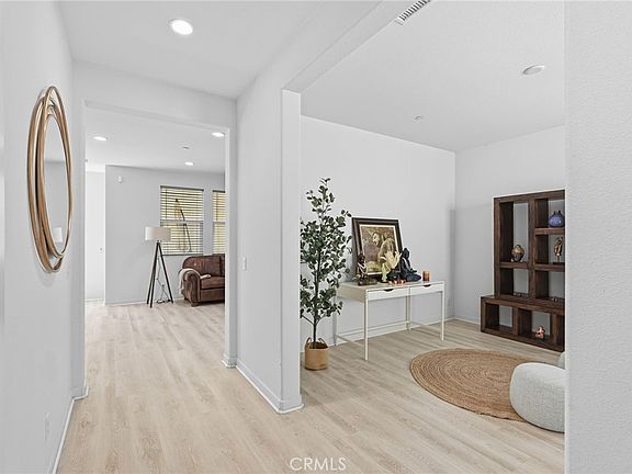 3rd image of 16145 Sandpiper Ave