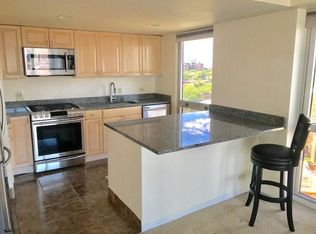 1962 N Lincoln Ave, Chicago, IL 60614