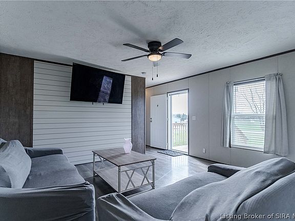 3rd image of 7838 Pine Hill Drive SE