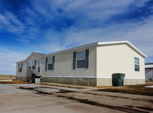 609 Primrose Dr, Gillette, WY 82716