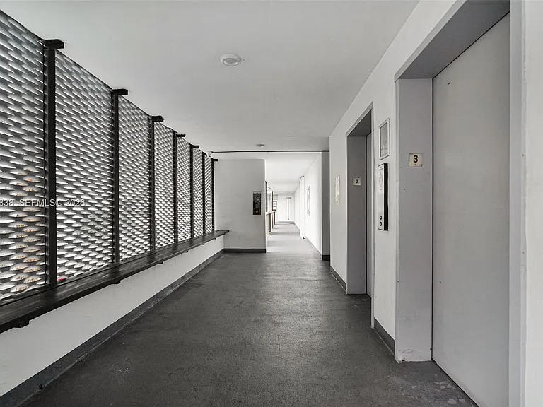 3401 N Country Club Dr #307 — Photo 18