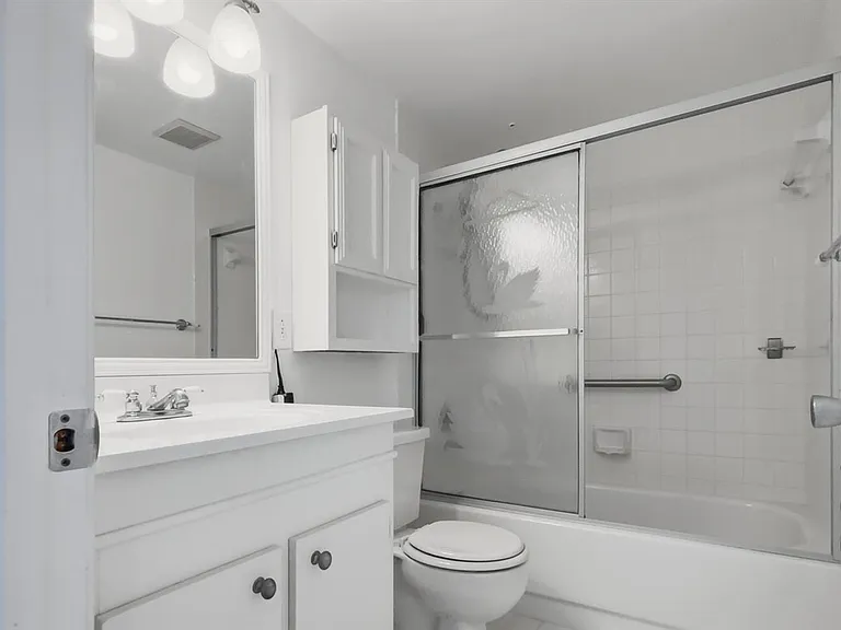 101 SW 132nd Way #418J — Photo 11