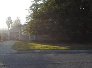 909 Lake Ave, Chowchilla, CA