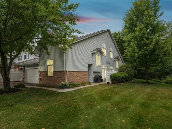13483 Carmody Dr #112, Eden Prairie, MN 55344