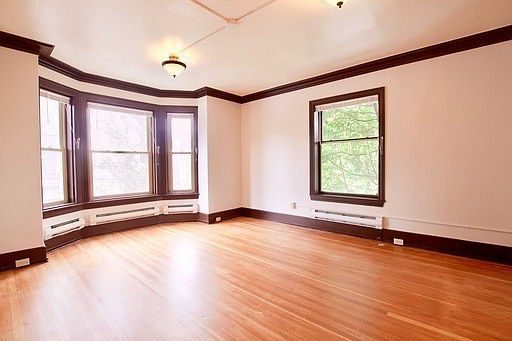 1st image of 419 Queen Anne Ave N APT 202