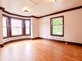 419 Queen Anne Ave N APT 202, Seattle, WA 98109