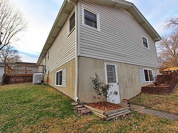 5th image of 2549 Marvin St