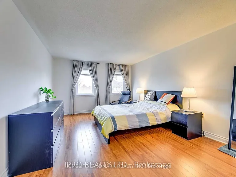1109 Lindsay Dr — Photo 21