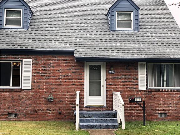 3rd image of 7809 Sheryl Dr