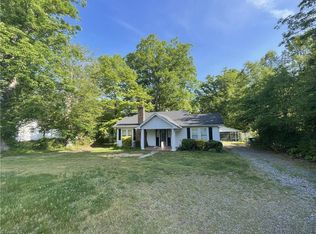 7461 State Highway 135, Mayodan, NC 27027