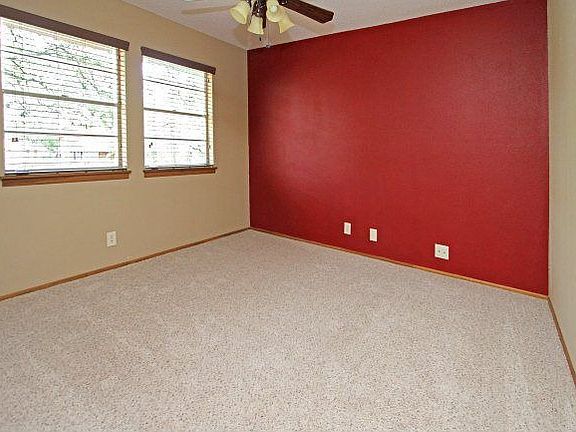 5th image of 2127 Pipestone Dr
