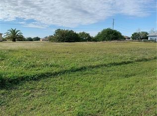1024 NE 15th St, Cape Coral, FL 33909