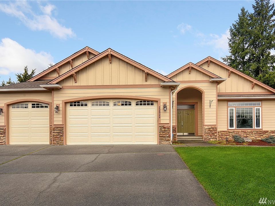 1st image of 22529 92nd St E