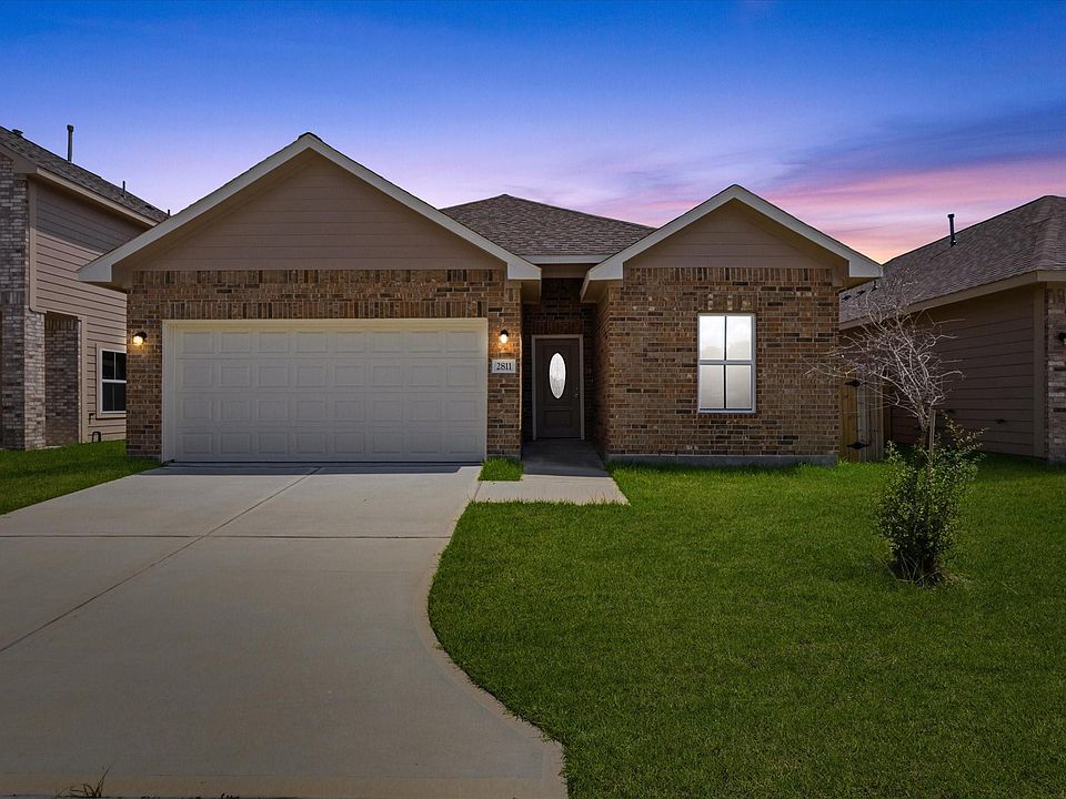 1st image of 2811 Pine Estate Ln