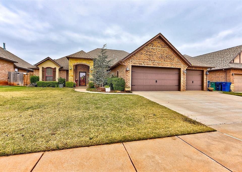 1st image of 3913 Cedar Pass Dr