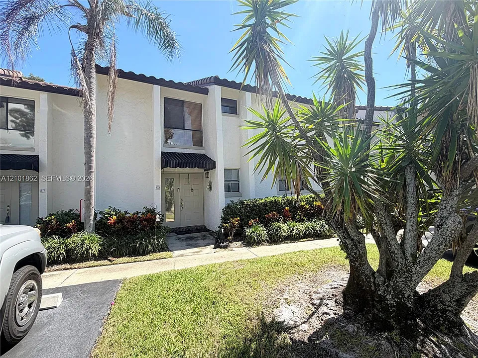 7200 NW 2nd Ave #88