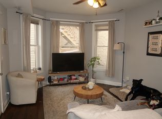 3940 N Southport Ave APT 1R, Chicago, IL 60613