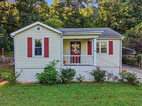 2nd image of 536 Runyan Dr
