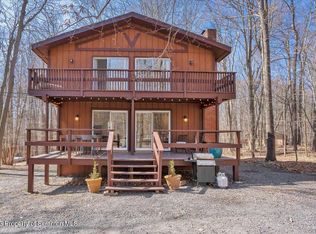 Of Diamonds Ct, Gouldsboro, PA 18424