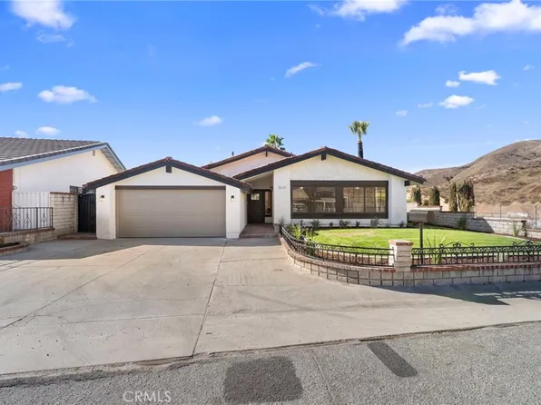 3031 Mountain Top Dr, Highland, CA 92346