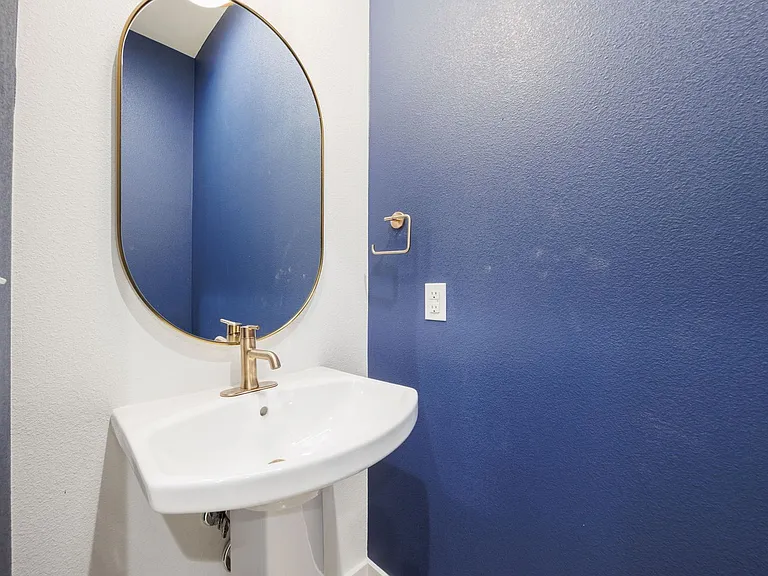 6315 Del Monte Rd #A — Photo 31