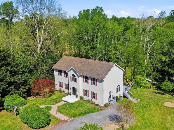 7 Kathleen Dr, Landenberg, PA 19350
