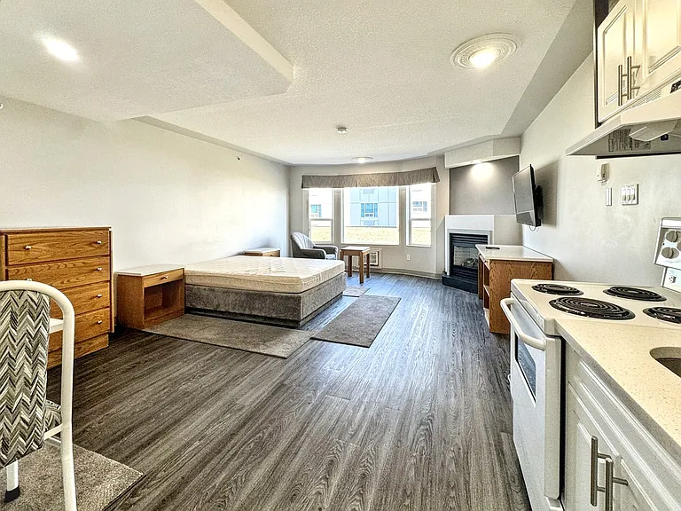 8230 Sparrow Dr — Photo 14