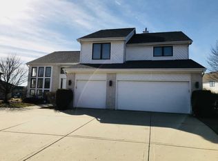 1942 Sheridan Rd, Buffalo Grove, IL 60089