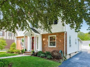 91 Newport Ave, West Hartford, CT 06107