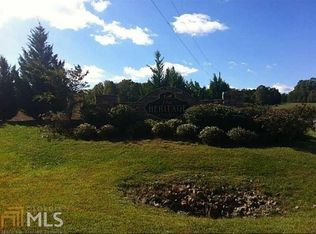 28 E Heritage Dr, Rydal, GA 30171