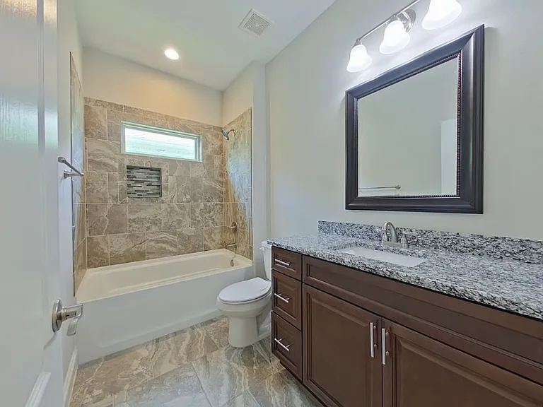 8528 Carlos St — Photo 16