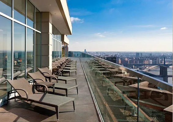 Rented by R New York | media 2