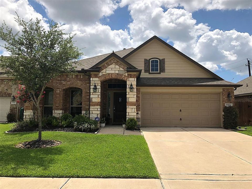 1st image of 10814 Wall Fern Way