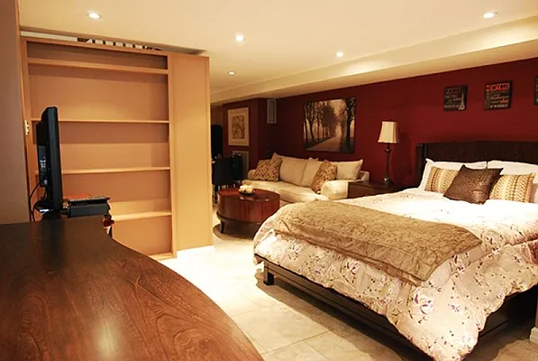 Rented by Eisenberg Exclusives | media 26