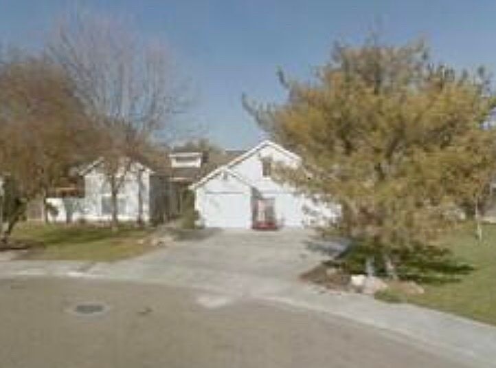 1st image of 3214 Juniper Ct