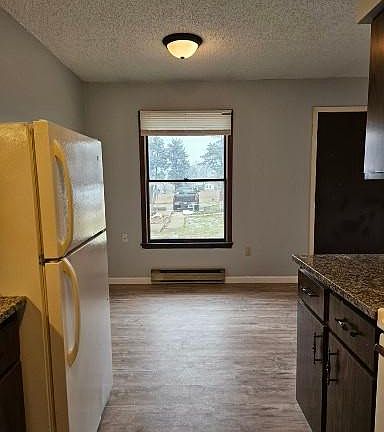 Looking from back of kitchen to dining area.
