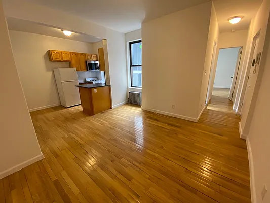 Rented by GreenVill Real Estate LLC | media 1