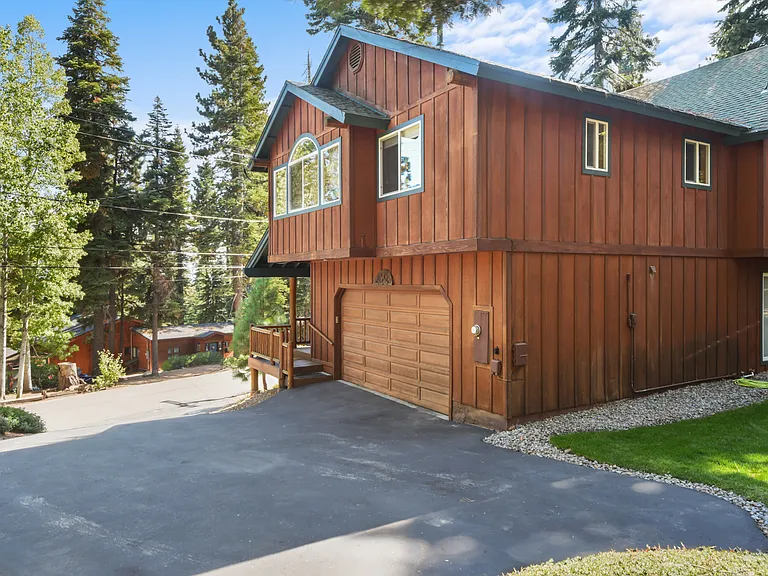 3915 Summit Rd — Photo 33
