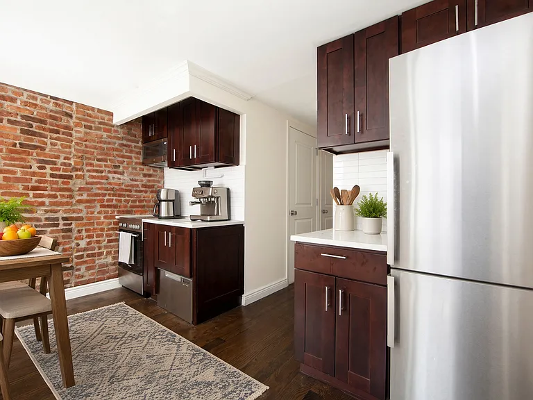 27 Avenue C #R5 — Photo 2