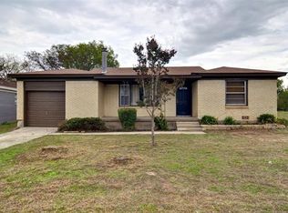 517 Perry Dr, White Settlement, TX 76108