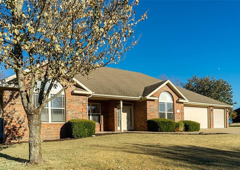 1st image of 1274 S Saint Andrews Cir