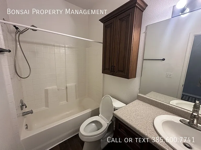 3854 W Garonne Ave — Photo 7