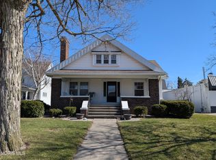 207 Jefferson Ave, Defiance, OH 43512
