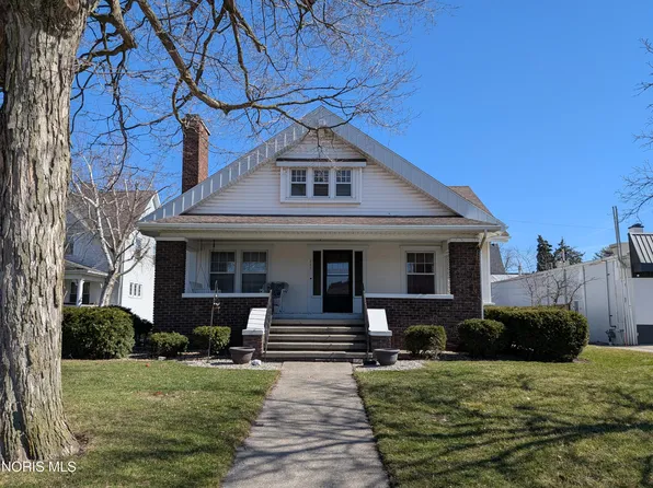 207 Jefferson Ave, Defiance, OH 43512