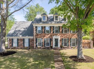 8172 Hampton Grove Ln, Germantown, TN 38138