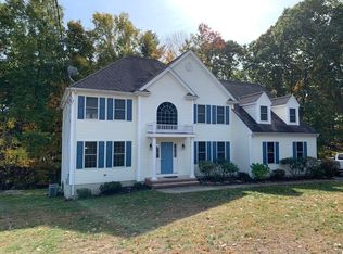 1 Brook Hollow Rd #1, Milford, MA 01757