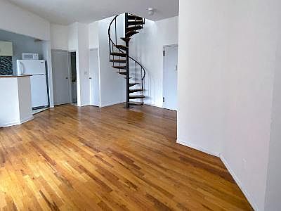 5th image of 103 W 80th St APT 5B