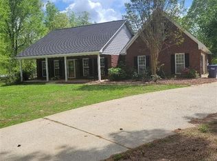 560 Lee Road 250, Salem, AL 36874