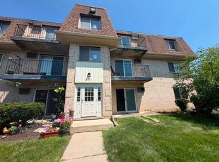 281 Shorewood Dr #21GA, Glendale Heights, IL 60139